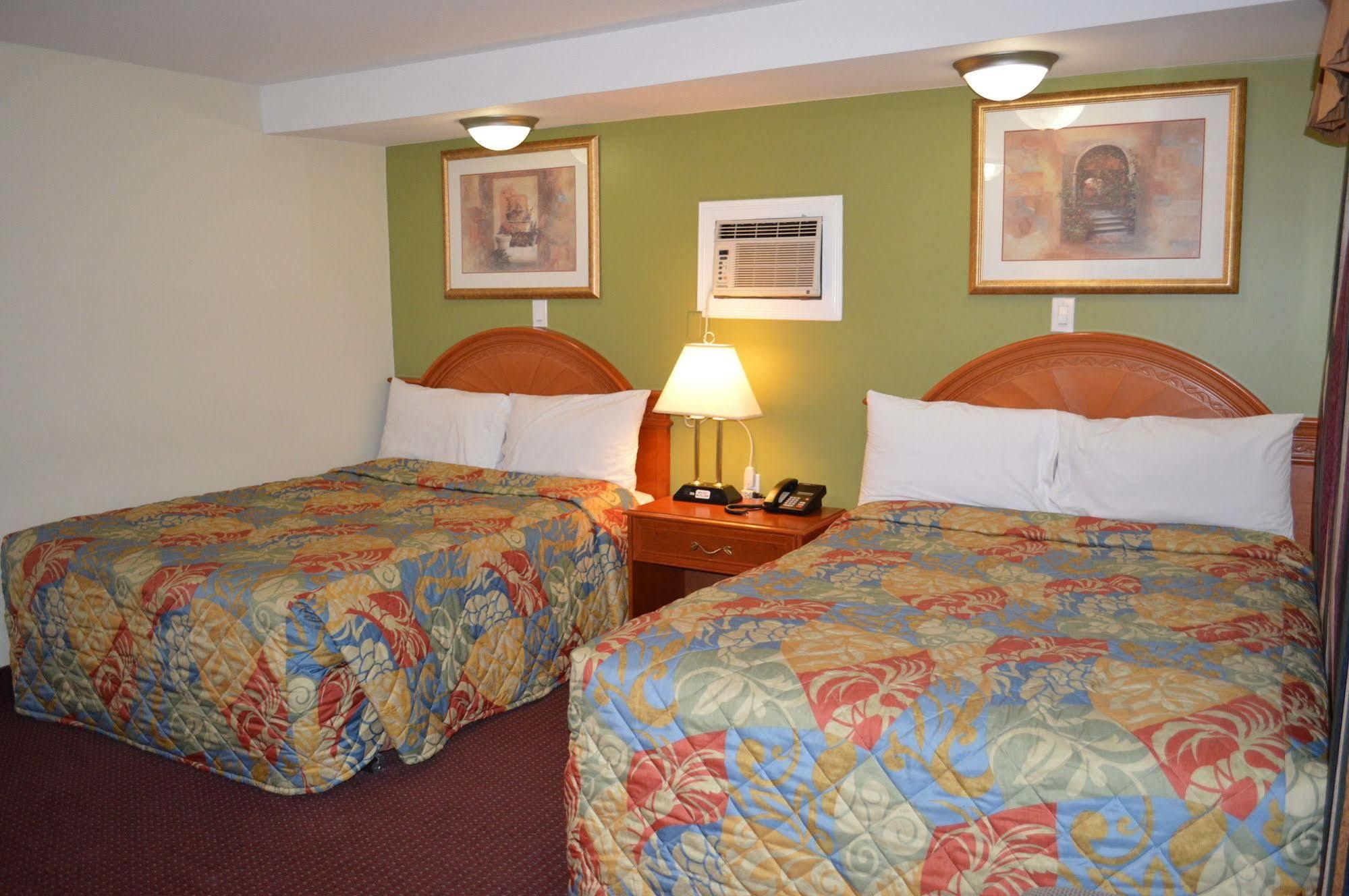 Lincoln Motel Sturgeon Falls Exteriér fotografie